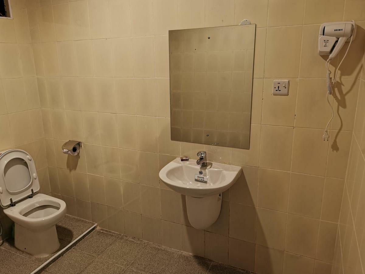 Crown Hotel ザンジバルシティ エクステリア 写真